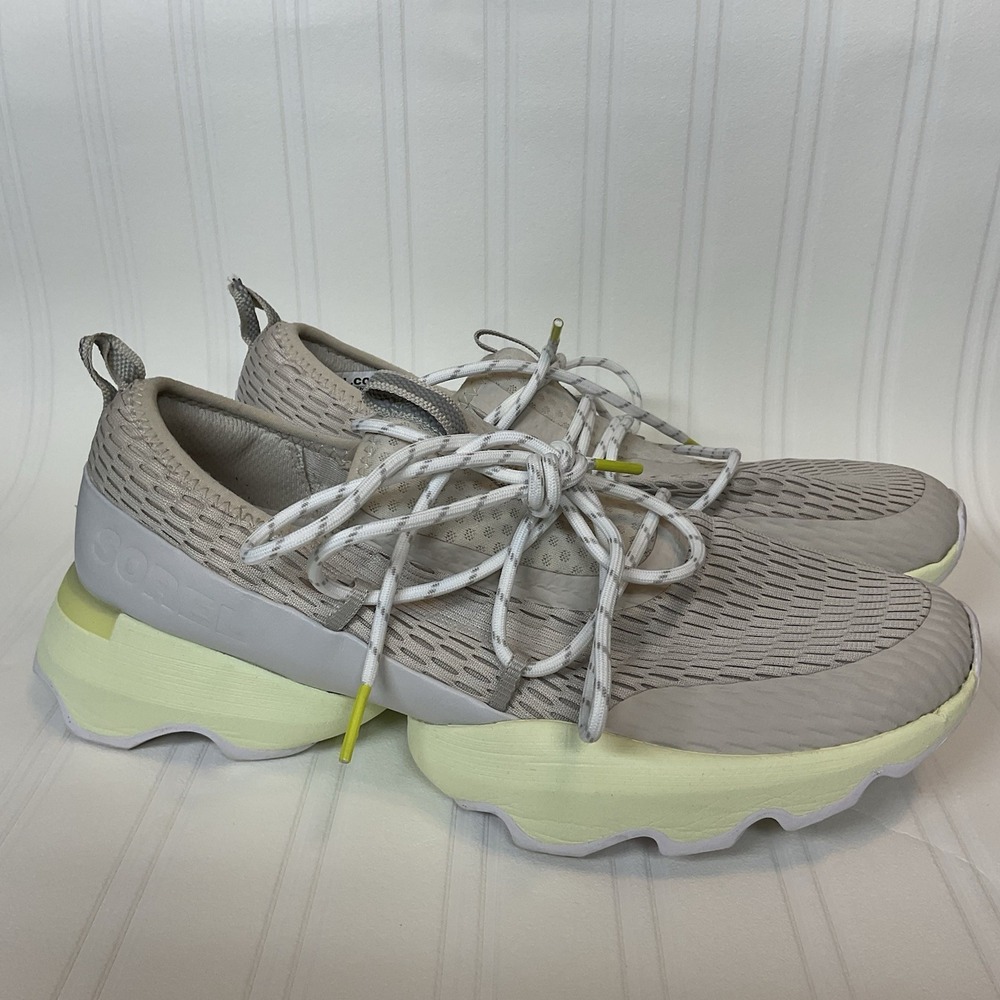 SOREL Women's Kinetic Impact Lace Shoe Size 9,5 Breathable Lightweight Gray Lime